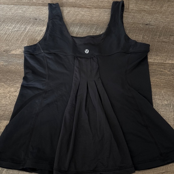 Lululemon running tank top - Picture 2 of 2